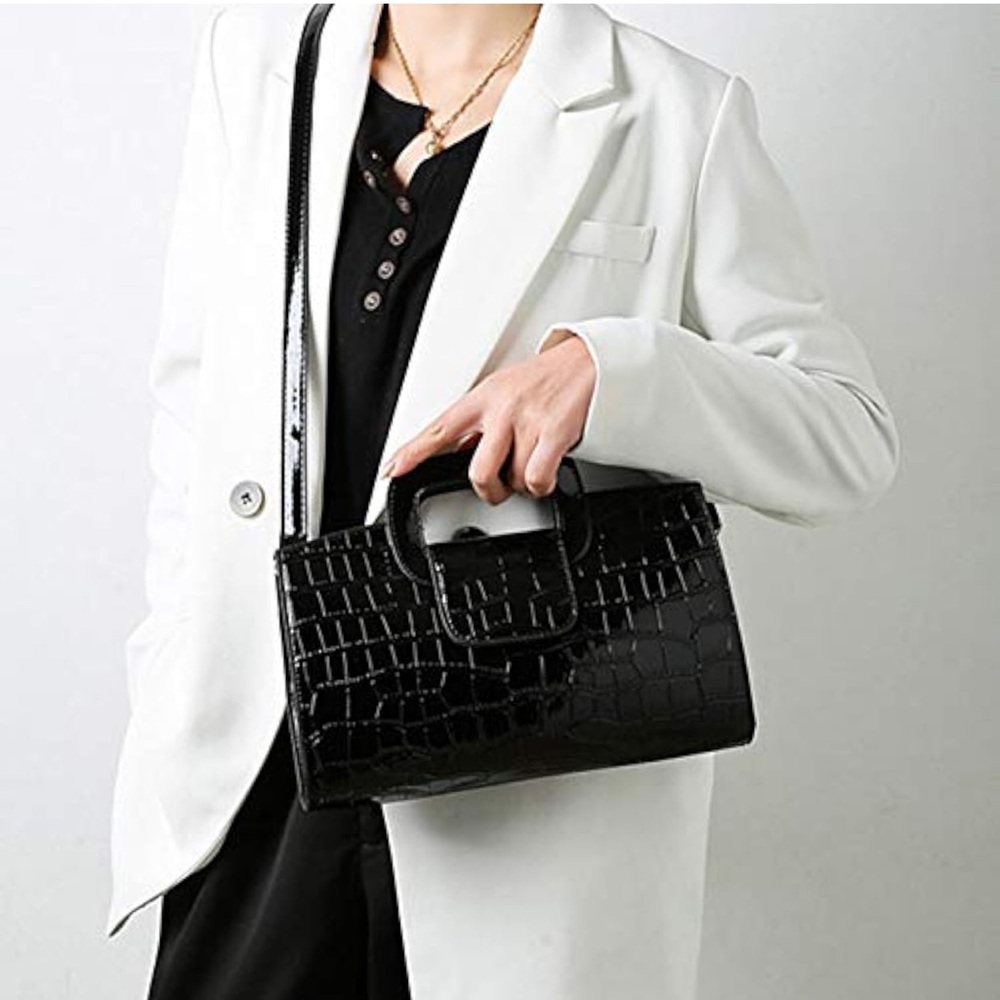 NWOT Elegant Black Crocodile-Embossed Women's Clutch